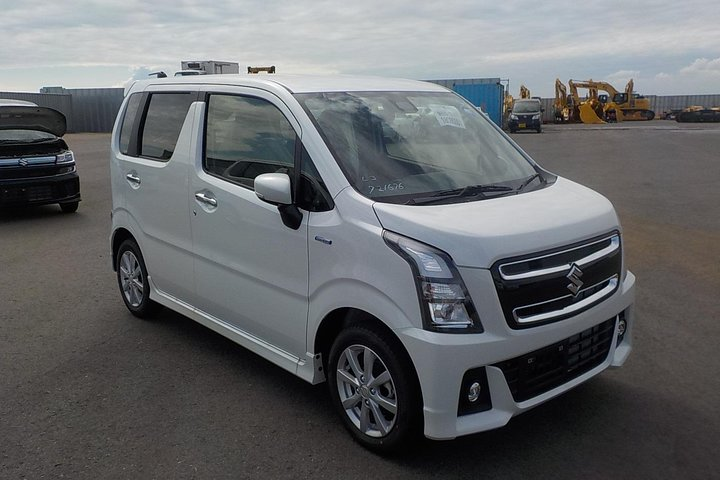 Colombo Airport (CMB) Drop From Tangalle/Dickwella - Photo 1 of 6